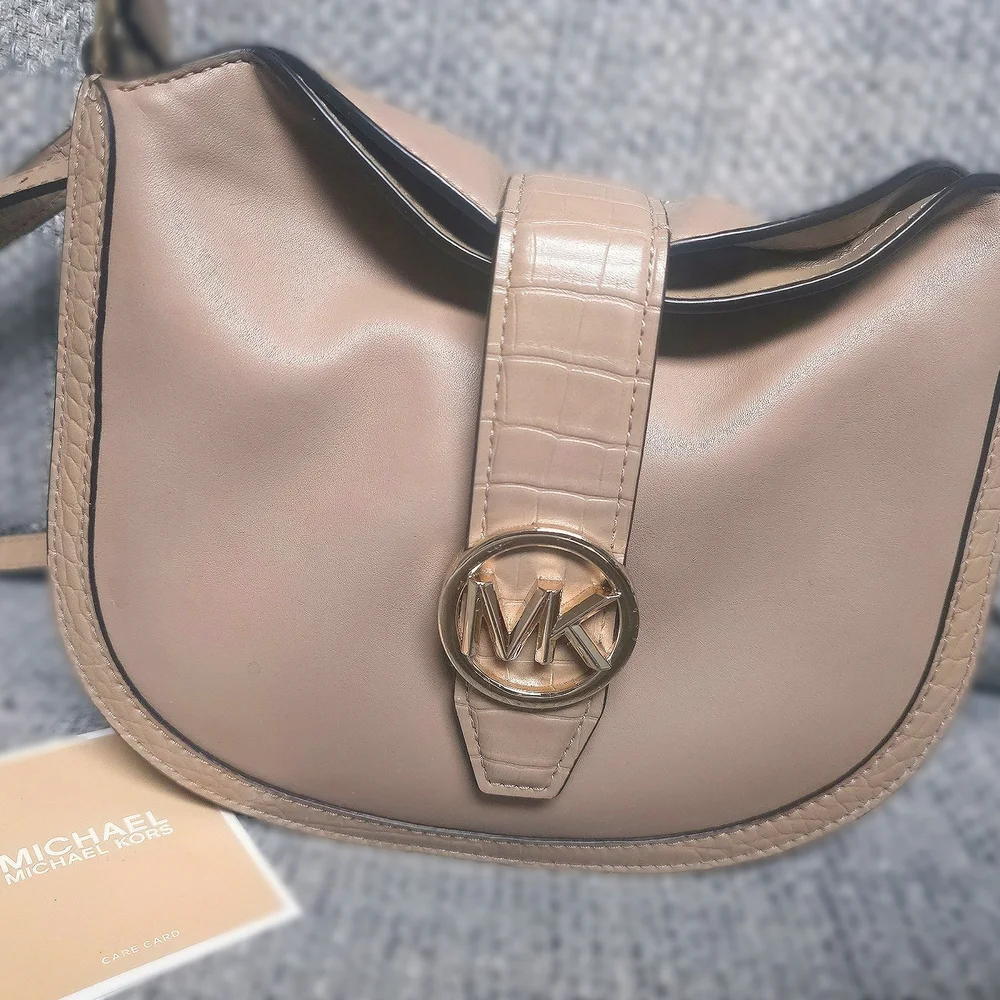 Michael Kors Tan Crossbody Bag with Gold Accent - Picture 1 of 3